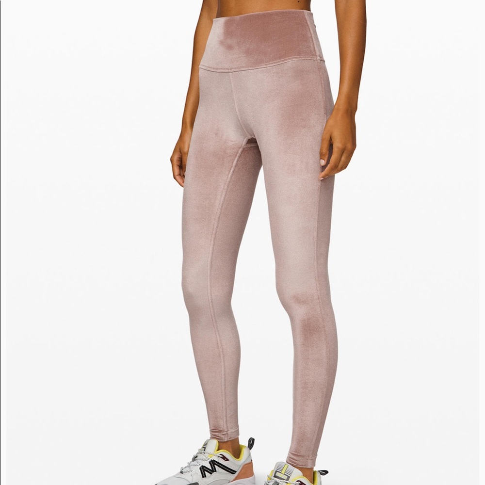 Wunder Lounge High-Rise Tight 28" 
Velvet